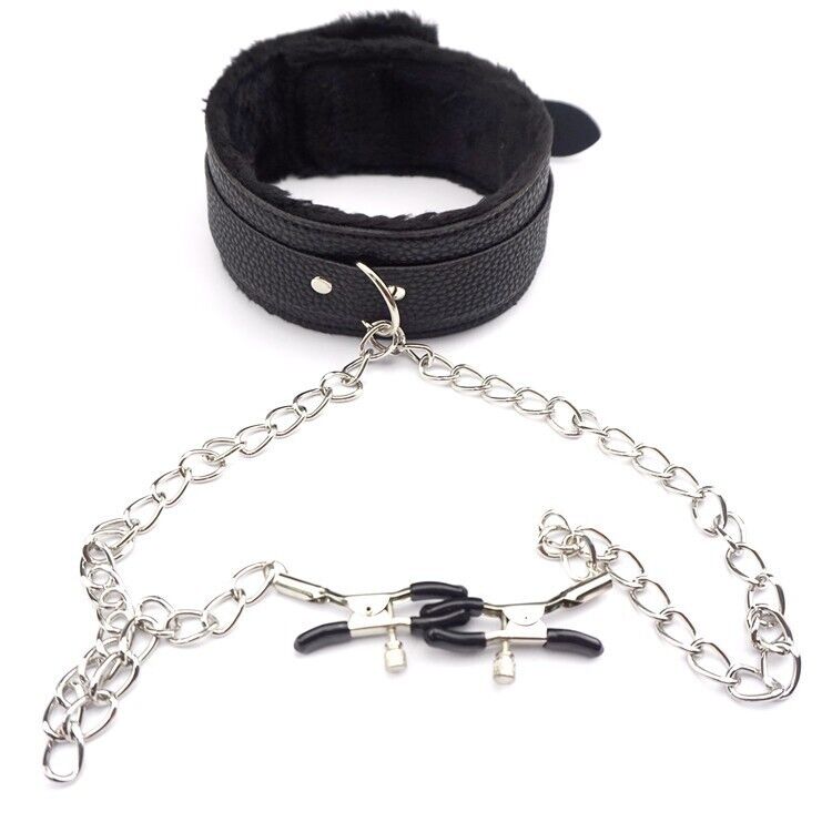 Collar de piel sintética con pinzas para pezones